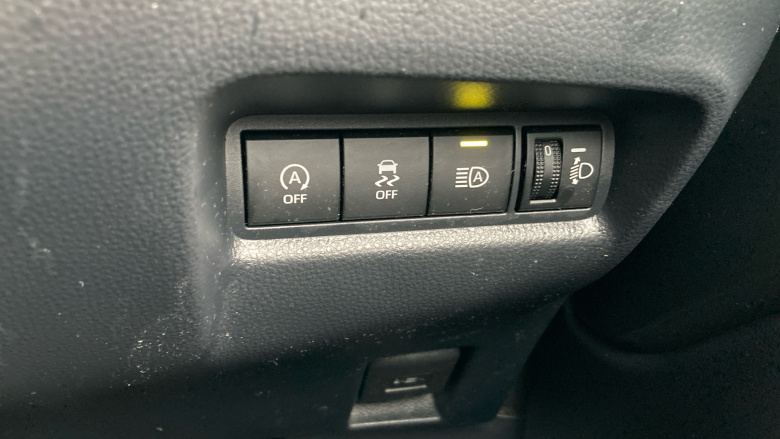 Toyota Aygo X 1.0 VVT-i Edge 5dr Auto Petrol Hatchback